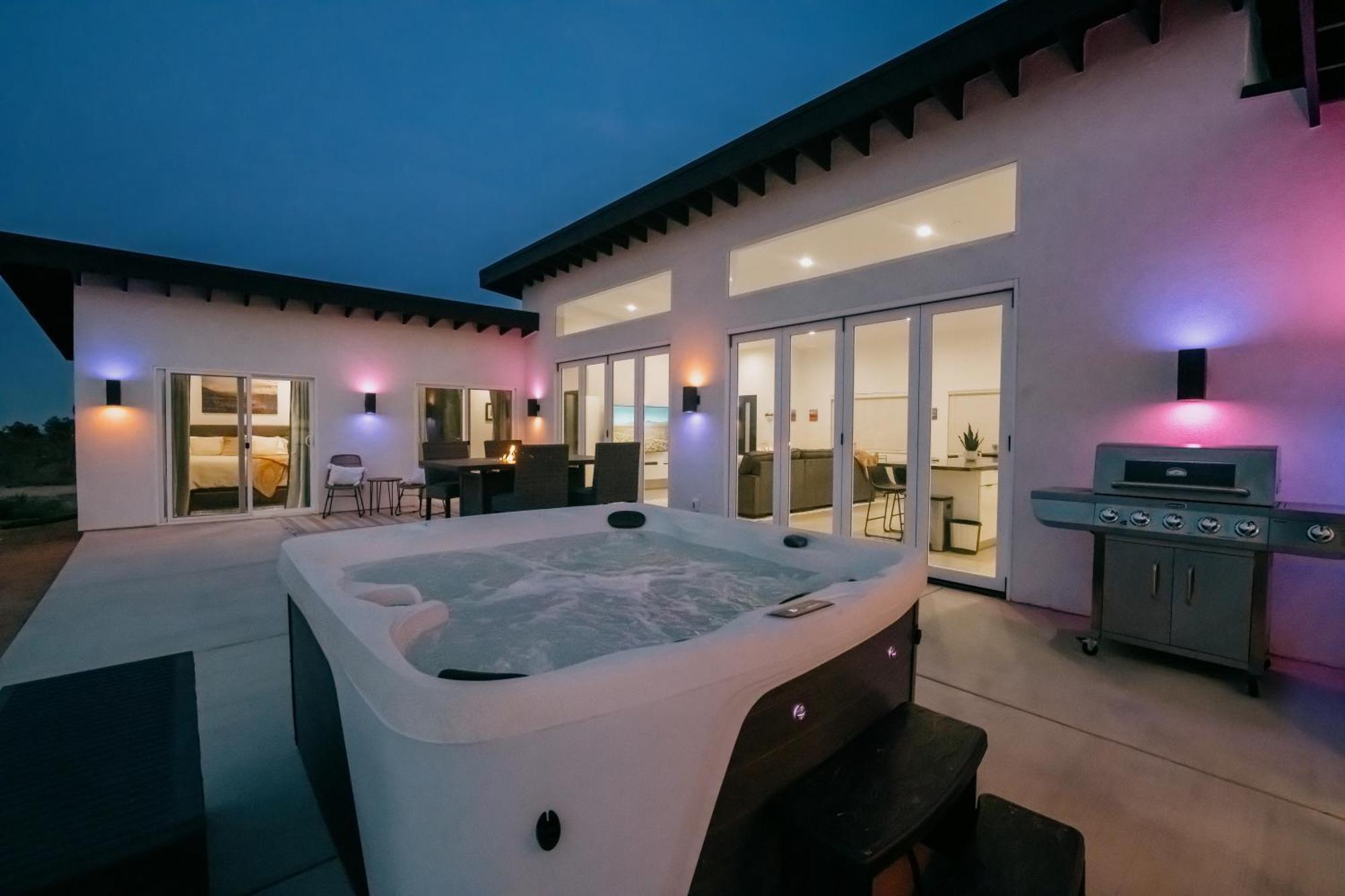Coyote Tracks - A Modern Desert Experience Villa Joshua Tree Esterno foto